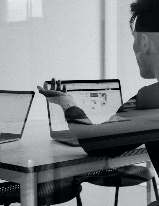 THE PC DOCTOR:  COMPUTER SERVICE CENTER